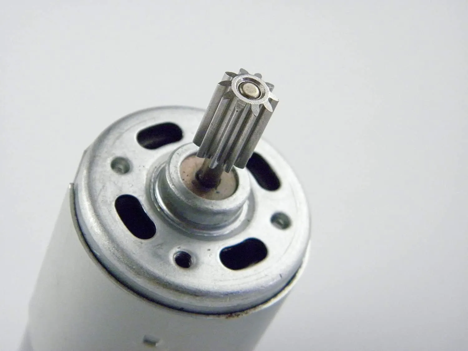 12V DC 8000RPM Gearbox Accessories for Remote Control Car Kids RC Car CHANCS mess shade Magnetic Gear Motor 550 