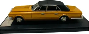 43 Gold Resin Cabriolet Model vivify Static Handmade Collection Festive Deluxe Gift Resin Car Vehicle Model Fit for Rolls-Royce Phantom VI Frua 1977 1 