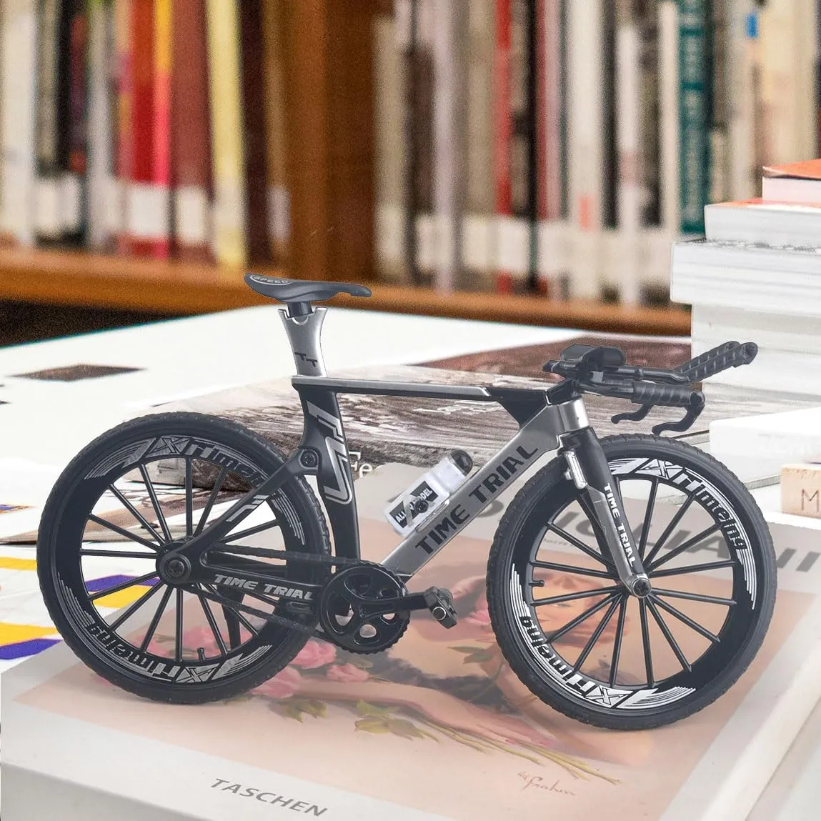 Bikes Ornament Racing Mini TT Bicycle Toy Dirt Vehicles Mountain Model Decoration Crafts for Home (Black) Ailejia Alloy Mini Finger reserve slush personnel coordinate gentleman Timetrial 