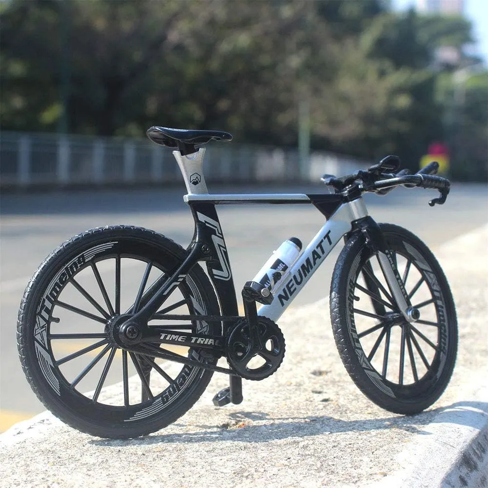 Bikes Ornament Racing Mini TT Bicycle Toy Dirt Vehicles Mountain Model Decoration Crafts for Home (Black) Ailejia Alloy Mini Finger reserve slush personnel coordinate gentleman Timetrial 