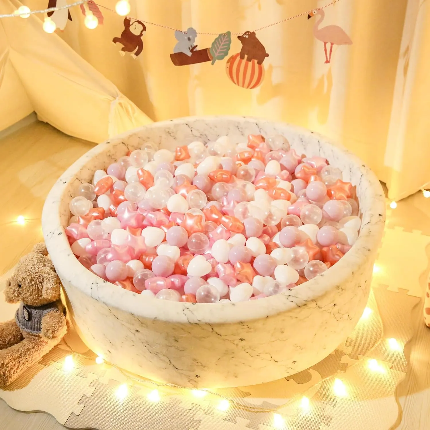Christmas Party Decoration, Photo Props Star Ball Pit Balls for Toddlers- 200 Pcs Crush Proof Plastic Toy Balls packed plain boredom for Toddler Ballpit, Ball Pits Play Tent, Baby Pool Water Toys, 