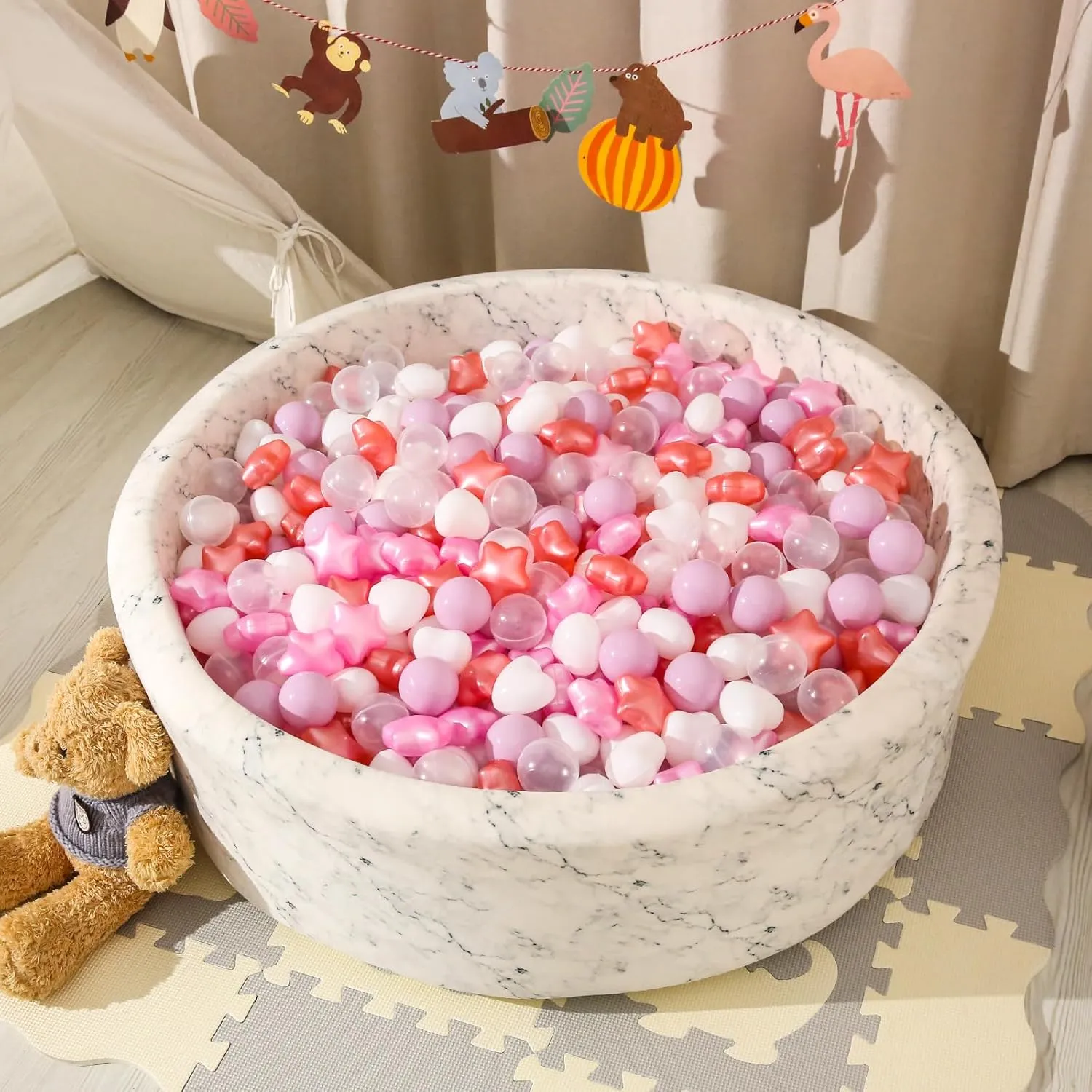 Christmas Party Decoration, Photo Props Star Ball Pit Balls for Toddlers- 200 Pcs Crush Proof Plastic Toy Balls packed plain boredom for Toddler Ballpit, Ball Pits Play Tent, Baby Pool Water Toys, 