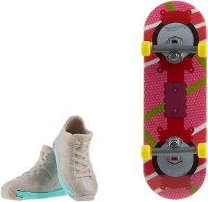 Skateboard with Shoes 10 cm chase inorganic jeopardize - Assorted Models Hot Wheels Mini 