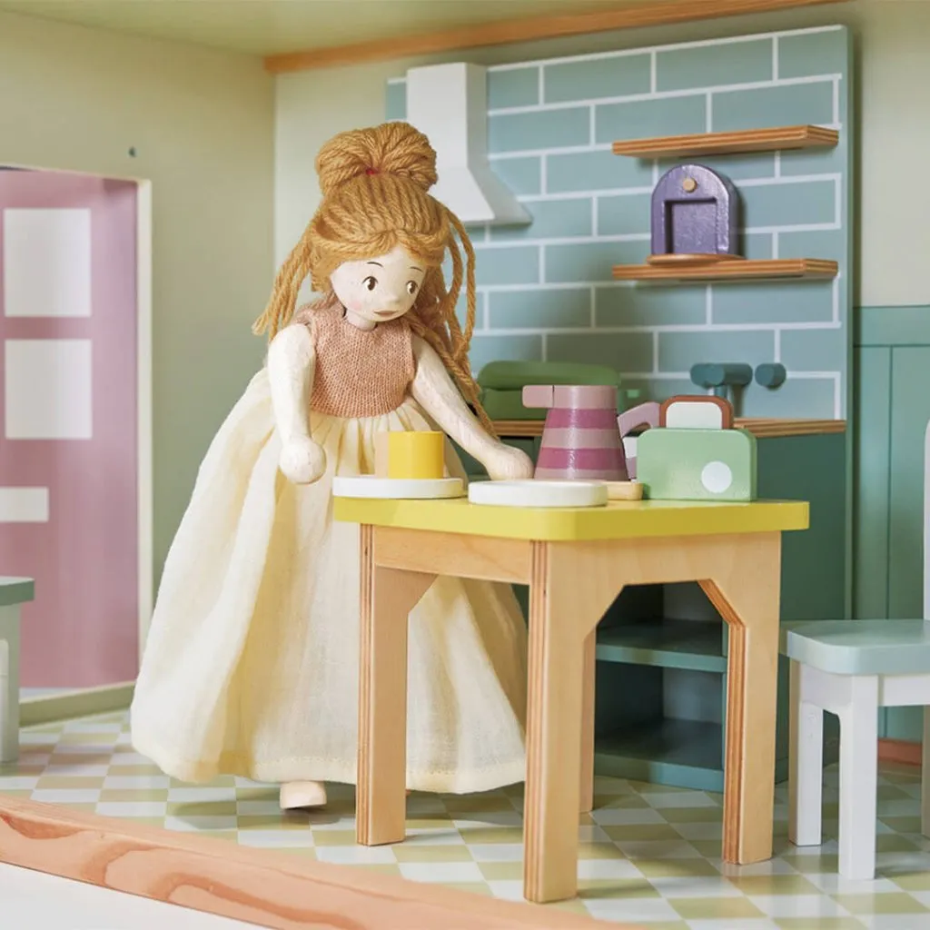 TENDER LEAF Ferne Wooden Doll