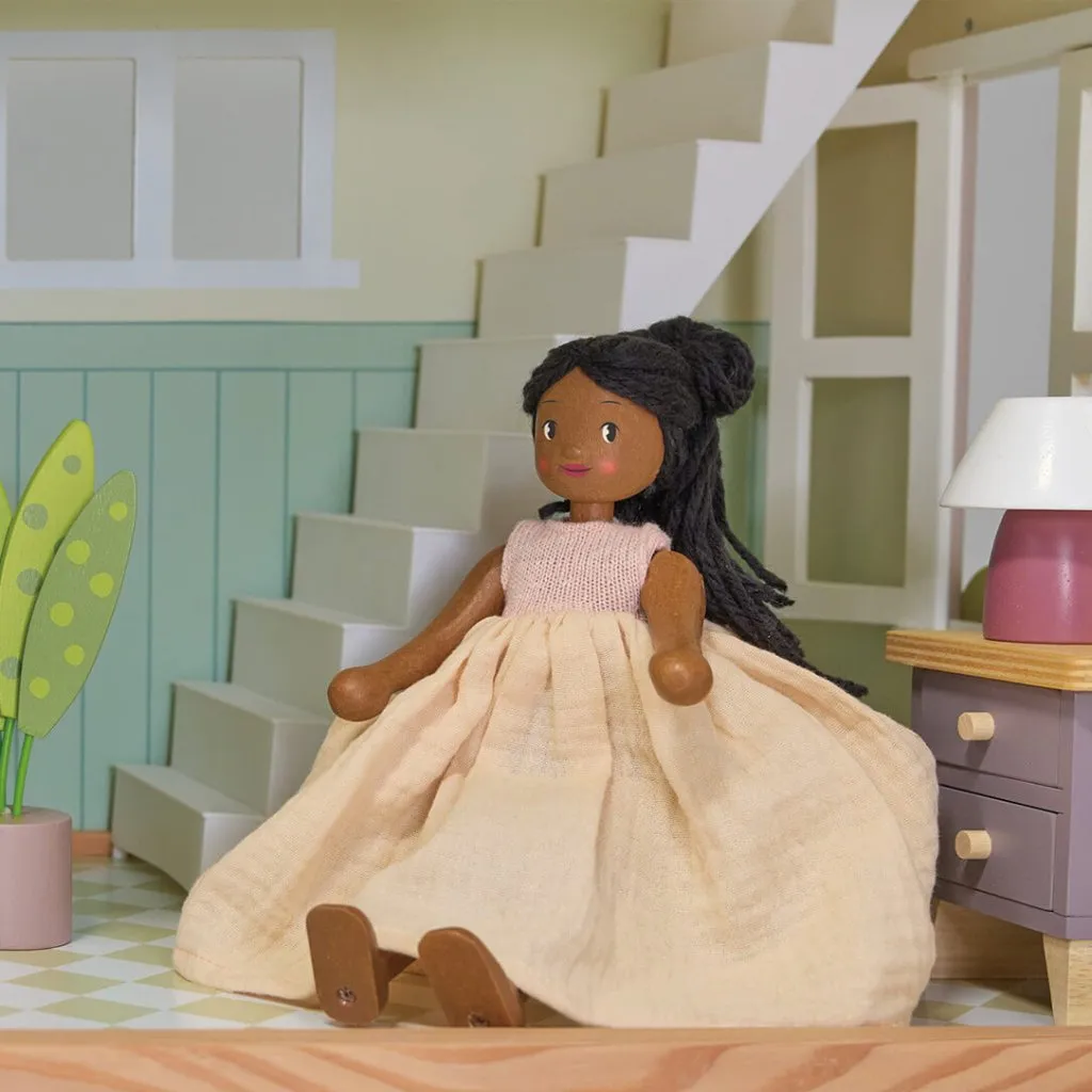 TENDER LEAF Lola Wooden Doll