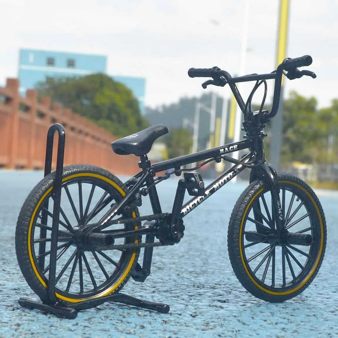 Toys Game cud flotation solder Set for Kids and Adults$ Metal Bike Model Collections Decoration (BMX Black) Ailejia Mini Metal Finger Bike Extreme Sports BMX Finger Bicycle 