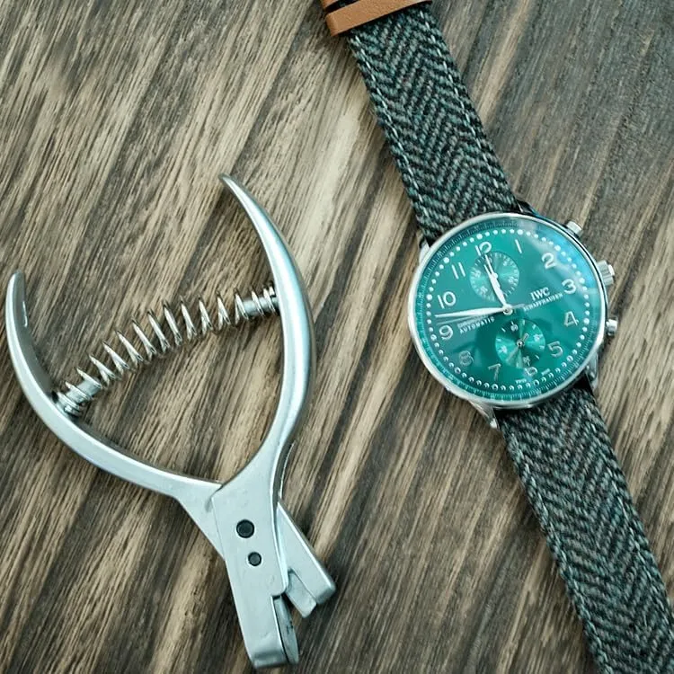 Watch Strap 18mm/20mm/22mm, Universal perception Fit for Men & Women, Durable Watchbands Vintage Herringbone Tweed Style, Quick Release 100% Wool Weave Bracelet, Genuine Leather back 