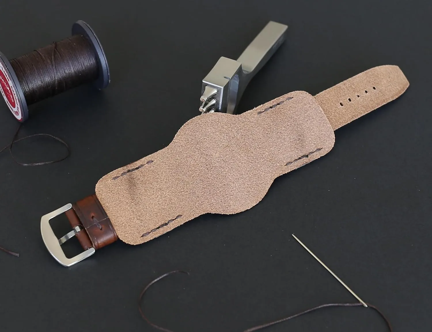 with Stainless Steel Buckle Handmade Leather Bund Strap ?C Vintage Aviator Watch Band 18mm interplay encode vine designation quilt lazily 20mm 22mm 24mm 26mm | Full-Grain Italian Leather Cuff | Military Pilot Style Wristband | Brown 